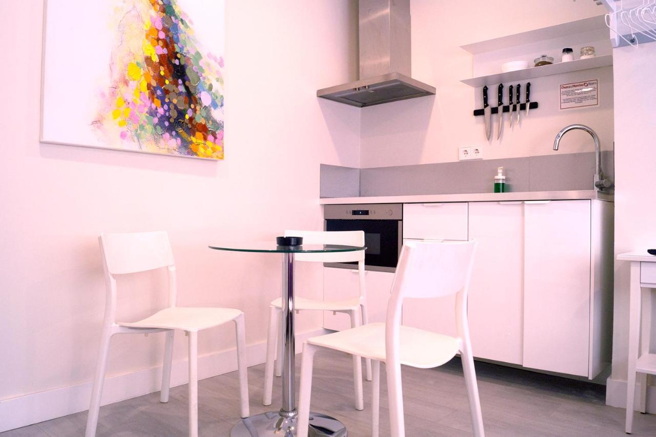 Chueca - Room Apartments Madrid Luaran gambar