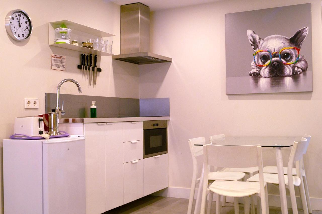 Chueca - Room Apartments Madrid Luaran gambar