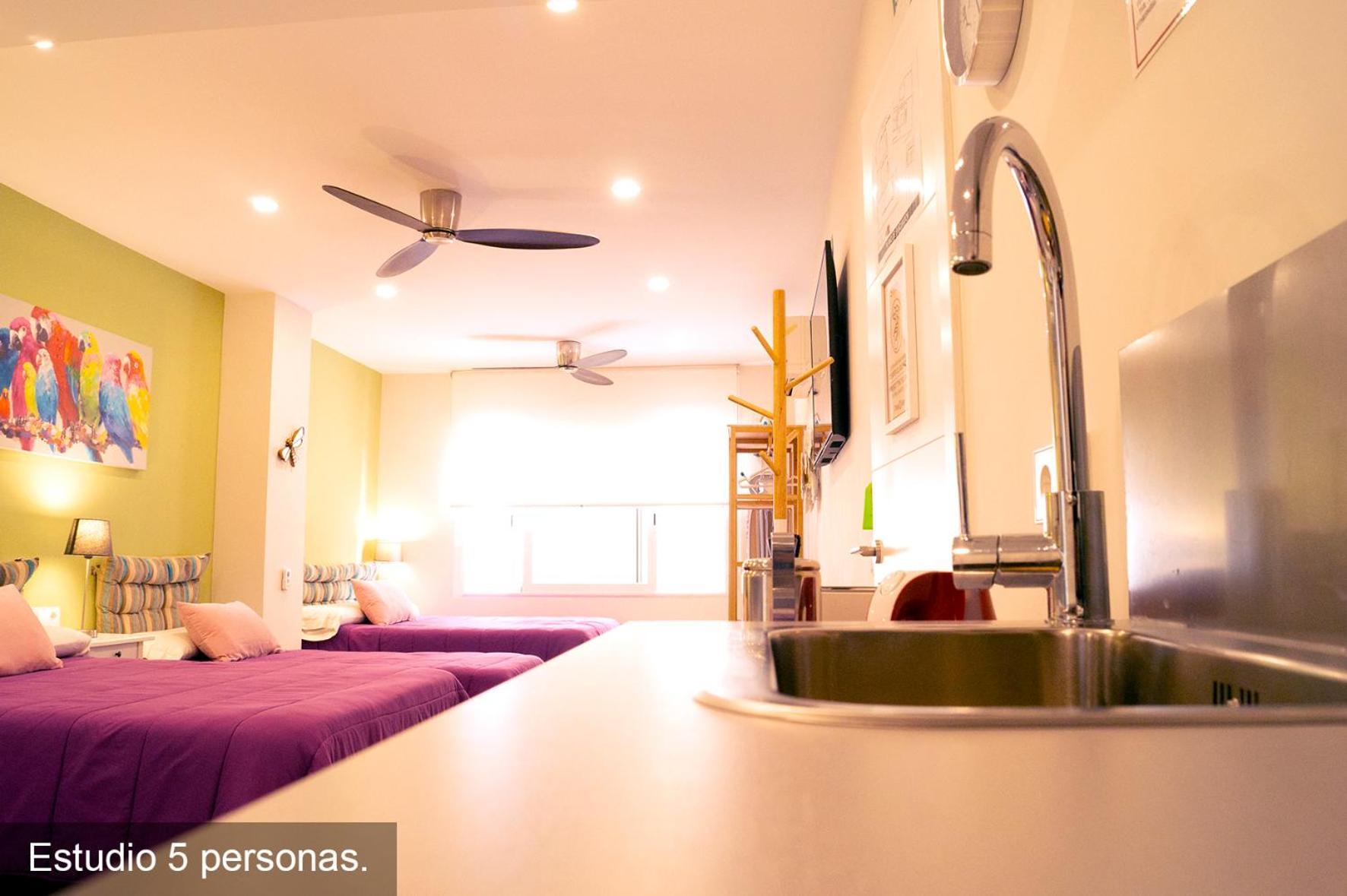 Chueca - Room Apartments Madrid Luaran gambar